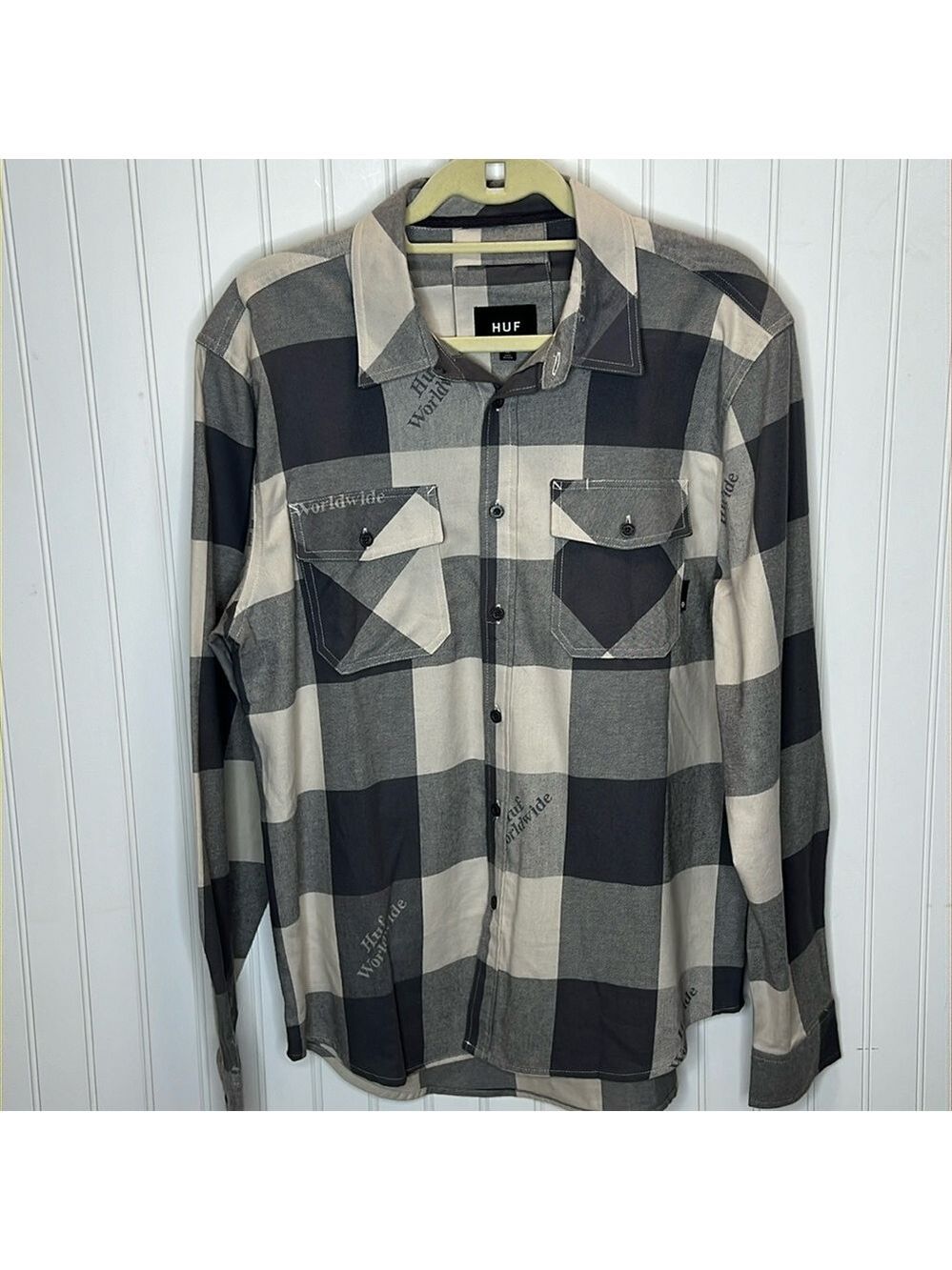 - HUF Worldwide Grey Block Flannel Shirt Size Medium
